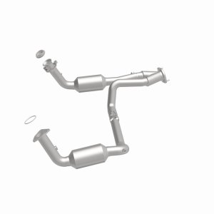 Chevrolet Tahoe Catalytic Converter - Magnaflow - CARB Compliant, Direct-Fit - `04-`06