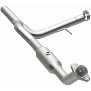 Ford F-150 Catalytic Converter - Magnaflow - California Grade CARB Compliant Direct-Fit - 2006