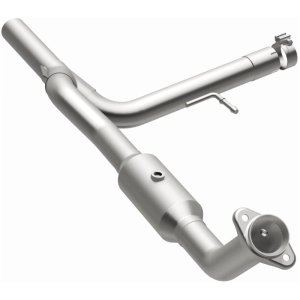 Ford F-150 Catalytic Converter - Magnaflow - California Grade CARB Compliant Direct-Fit - 2006