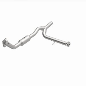 Ford F-150 Catalytic Converter - Magnaflow - California Grade CARB Compliant Direct-Fit - 2006