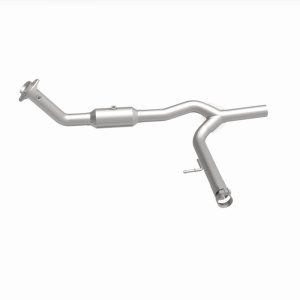 Ford F-150 Catalytic Converter - Magnaflow - California Grade CARB Compliant Direct-Fit - 2006