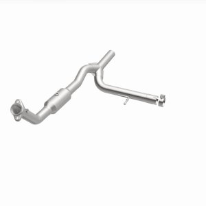 Ford F-150 Catalytic Converter - Magnaflow - California Grade CARB Compliant Direct-Fit - 2006