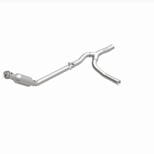 Dodge Ram 1500 Catalytic Converter - Magnaflow - Direct Fit - 2004