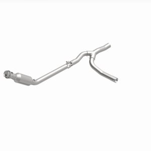 Dodge Ram 1500 Catalytic Converter - Magnaflow - Direct Fit - 2004