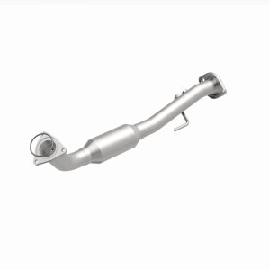 GMC Yukon XL 1500 Catalytic Converter - Magnaflow - Direct Fit - `04-`06