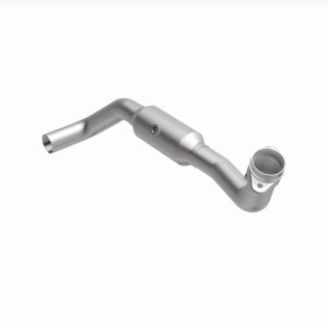 Ford F-150 Direct Fit Catalytic Converter - Magnaflow - California Grade CARB Compliant - 2006 Ford F-150 Direct Fit Catalytic Converter - Magnaflow - California Grade CARB Compliant - 2006