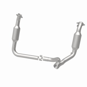 Dodge Ram 1500 Catalytic Converter - Magnaflow - Direct Fit - 2006