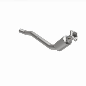Land Rover Range Rover Sport Catalytic Converter - Magnaflow - California Grade CARB Compliant Direct-Fit - 2006
