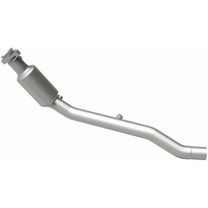 Land Rover Range Rover Sport Catalytic Converter - Magnaflow - California Grade CARB Compliant Direct-Fit - 2006