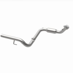 Cadillac Escalade Catalytic Converter - Magnaflow - CARB Compliant Direct-Fit - `04-`06