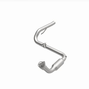 Cadillac Escalade Catalytic Converter - Magnaflow - CARB Compliant Direct-Fit - `04-`06