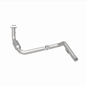 GMC Yukon XL 1500 Catalytic Converter - Magnaflow - CARB Compliant Direct-Fit - `04-`06