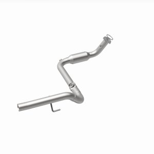 GMC Yukon XL 1500 Catalytic Converter - Magnaflow - CARB Compliant Direct-Fit - `04-`06