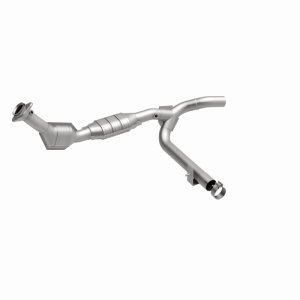 Ford F-150 Catalytic Converter - Magnaflow - Direct-Fit - `00-`03