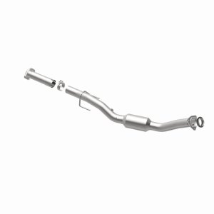 GMC Envoy XL Catalytic Converter - Magnaflow - OEM Grade Direct-Fit - `02-`05