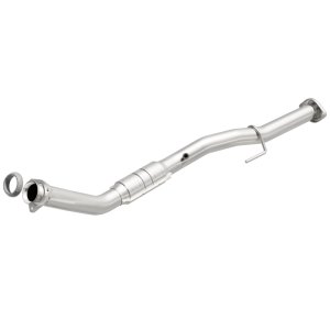 GMC Envoy XL Catalytic Converter - Magnaflow - OEM Grade Direct-Fit - `02-`05