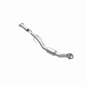 GMC Envoy XL Catalytic Converter - Magnaflow - OEM Grade Direct-Fit - `02-`05