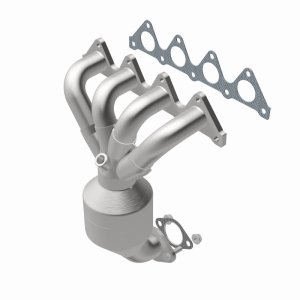 Hyundai Accent Catalytic Converter - Magnaflow - Direct Fit - `01-`05
