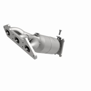 Volvo S80 Catalytic Converter - Magnaflow - OEM Grade Direct-Fit - `02-`04