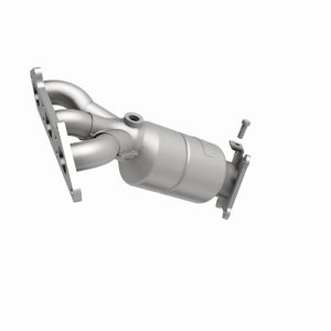 Volvo S80 Catalytic Converter - Magnaflow - OEM Grade Direct-Fit - `02-`04