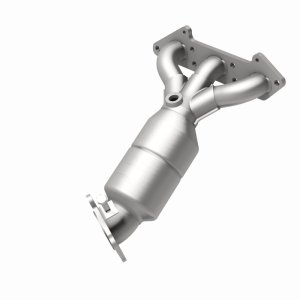 Volvo S80 Catalytic Converter - Magnaflow - OEM Grade Direct-Fit - `02-`04