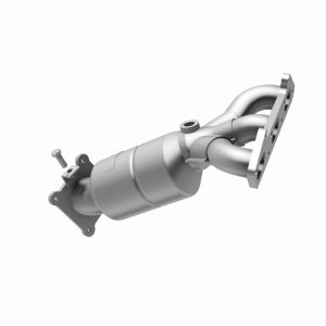 Volvo S80 Catalytic Converter - Magnaflow - OEM Grade Direct-Fit - `02-`04
