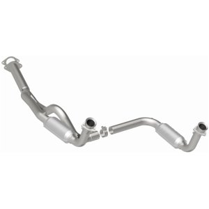 Chevrolet Express 3500 Catalytic Converter - Magnaflow - OEM Grade Direct-Fit - `00-`02