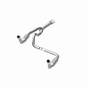 GMC Savana 3500 Catalytic Converter - Magnaflow - OEM Grade Direct-Fit - `00-`02