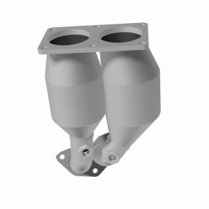 Nissan Sentra Catalytic Converter - Front - Magnaflow - Direct-Fit - `00-`02 Nissan Sentra Catalytic Converter - Front - Magnaflow - Direct-Fit - `00-`02