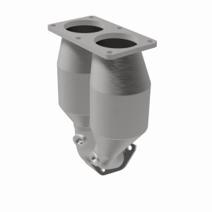 Nissan Sentra Catalytic Converter - Front - Magnaflow - Direct-Fit - `00-`02 Nissan Sentra Catalytic Converter - Front - Magnaflow - Direct-Fit - `00-`02