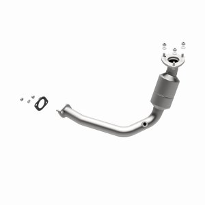 Chevrolet Malibu Catalytic Converter - Magnaflow - Direct Fit - 2004