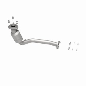Chevrolet Malibu Catalytic Converter - Magnaflow - Direct Fit - 2004