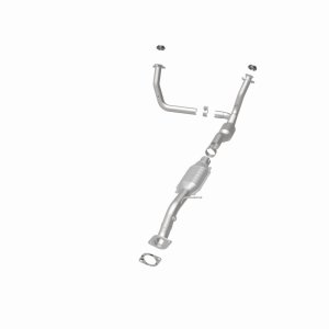 GMC Jimmy Catalytic Converter - Magnaflow - OEM Grade Direct-Fit - `00-`01