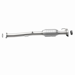 Chevrolet Tracker Catalytic Converter - Magnaflow - OEM Grade Direct-Fit - `99-`03