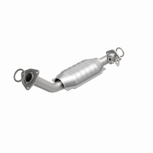 Toyota Tundra Catalytic Converter - Magnaflow - OEM Grade Direct-Fit - `00-`02