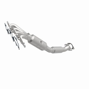 Ford Focus Performance Exhaust - Magnaflow - Direct-Fit Catalytic Converter - `08-`11