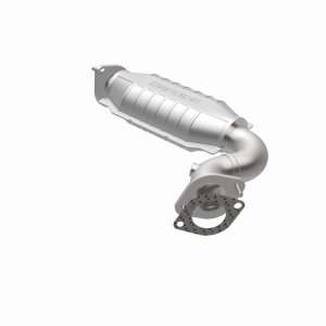 Cadillac CTS Catalytic Converter - Driver Side - Magnaflow - OEM Grade Direct-Fit - `08-`11