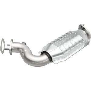Cadillac STS Catalytic Converter - Driver Side - Magnaflow - OEM Grade Direct-Fit - `08-`11