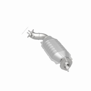 Cadillac CTS Catalytic Converter - Passenger Side - Magnaflow - OEM Grade Direct-Fit - `08-`11