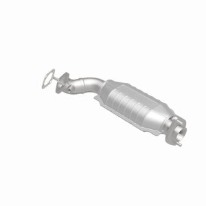 Cadillac CTS Catalytic Converter - Passenger Side - Magnaflow - OEM Grade Direct-Fit - `08-`11