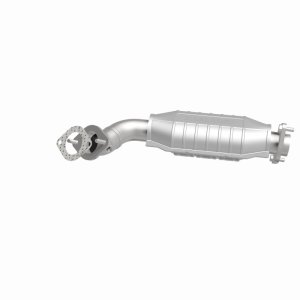 Cadillac STS Catalytic Converter - Passenger Side - Magnaflow - OEM Grade Direct-Fit - `08-`11