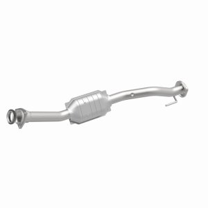 Chevrolet Trailblazer Catalytic Converter - Magnaflow - OEM Grade Direct-Fit - `02-`05