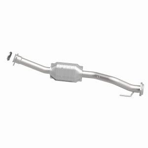 GMC Envoy Catalytic Converter - Magnaflow - OEM Grade Direct-Fit - `02-`05