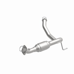 Toyota FJ Cruiser Catalytic Converter - Magnaflow - Direct Fit - `07-`09