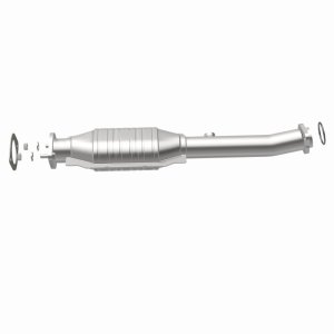 Nissan Armada Catalytic Converter - Magnaflow - Direct-Fit - `05-`15