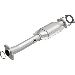 Nissan Titan Catalytic Converter - Magnaflow - Direct-Fit - `04-`15