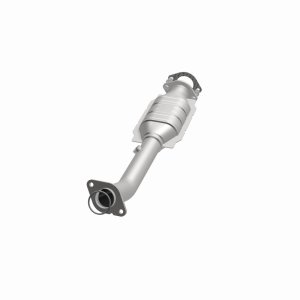 Nissan Armada Catalytic Converter - Rear - Magnaflow - OEM Grade Direct-Fit - `05-`15