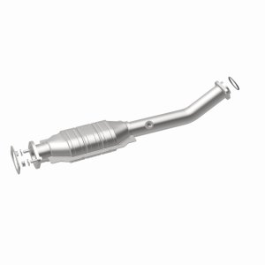 Nissan Armada Catalytic Converter - Rear - Magnaflow - OEM Grade Direct-Fit - `05-`15