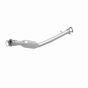 Chevrolet Equinox Catalytic Converter - Magnaflow - OEM Grade Direct-Fit - `05-`09