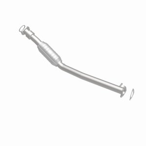 Chevrolet Equinox Catalytic Converter - Magnaflow - OEM Grade Direct-Fit - `05-`09